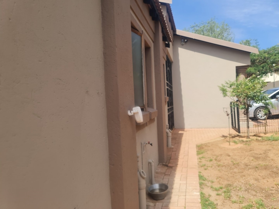 4 Bedroom Property for Sale in Safari Gardens North West